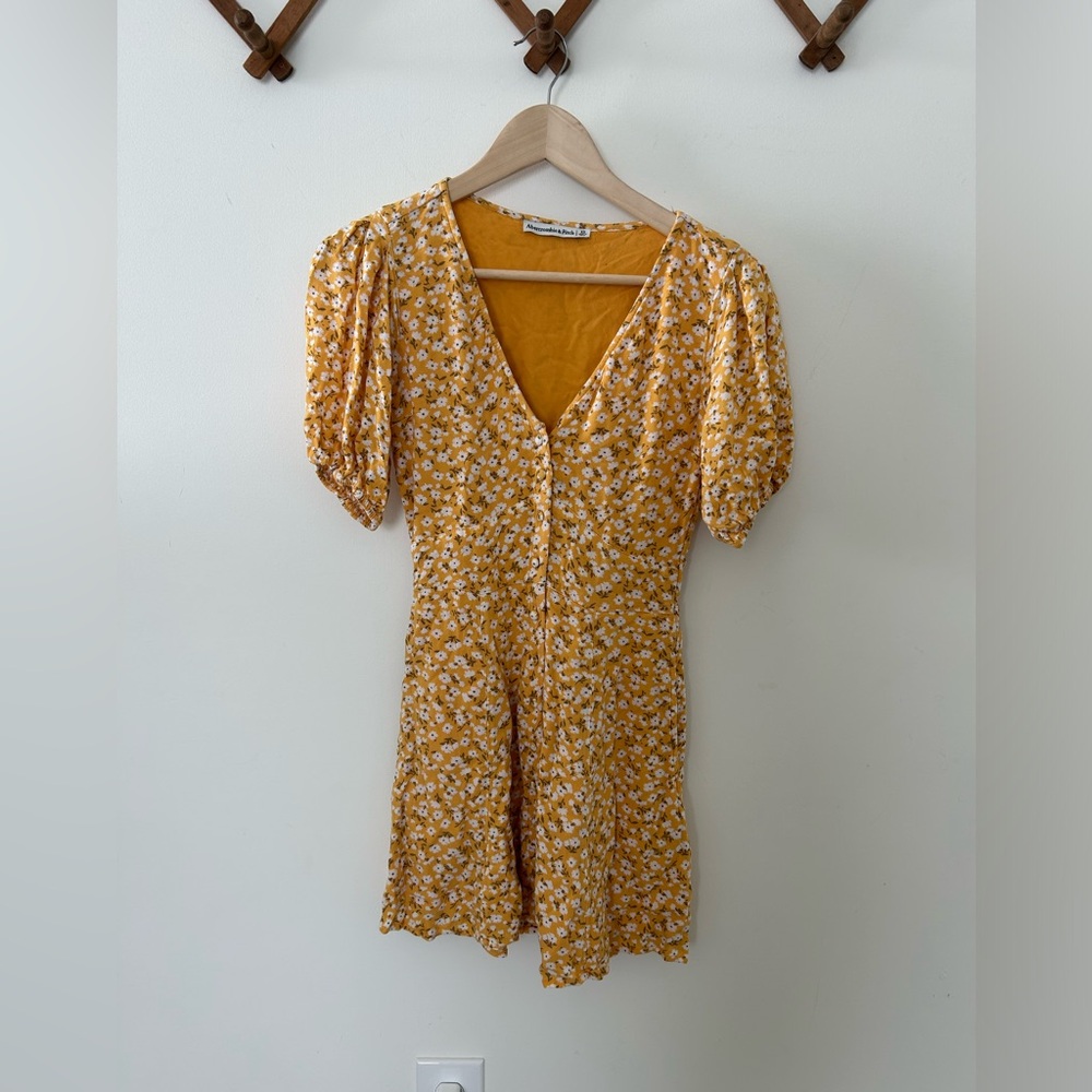 Abercrombie & Fitch Yellow Floral Mini Dress